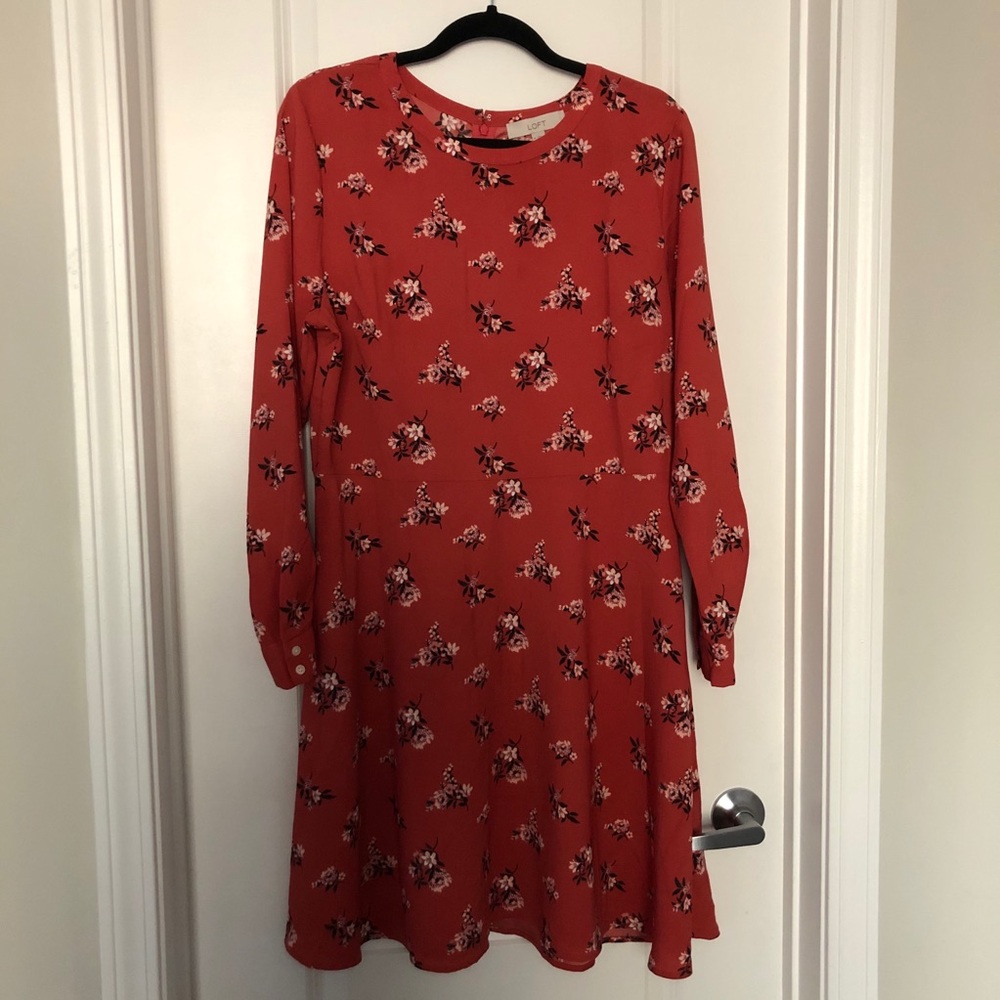 LOFT floral long sleeve flare dress - Picture 4 of 12